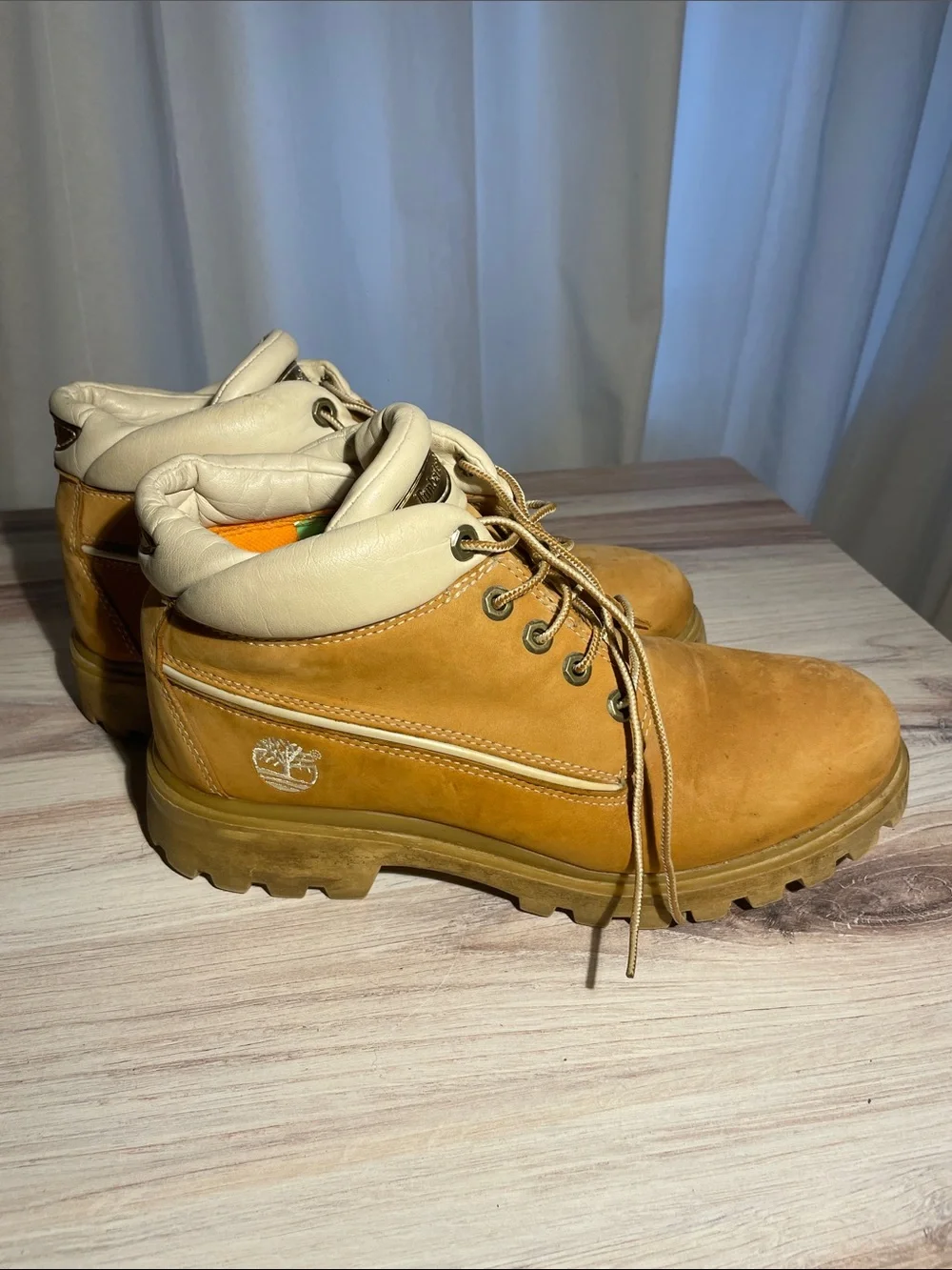 Timberland Wheat Nubuck Ankle Work Boots with Cream Collar